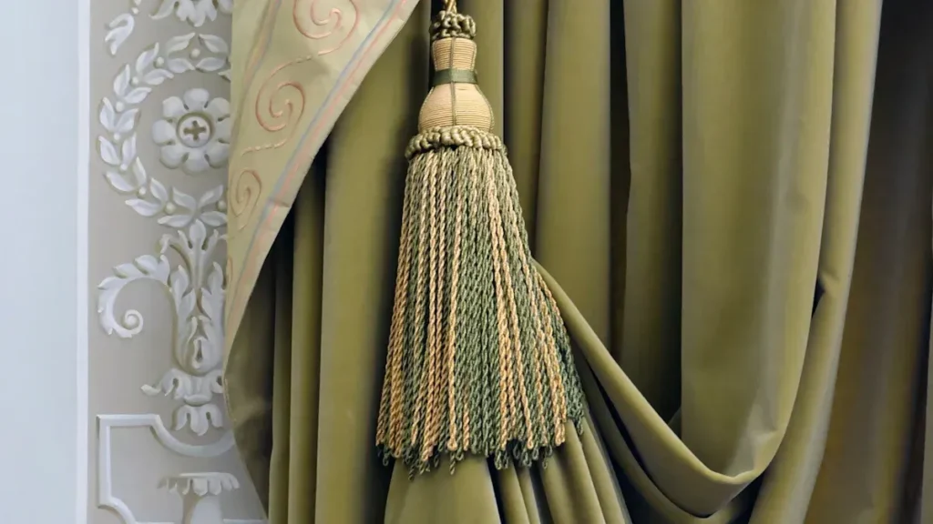 Luxury-Fabrics-and-Soft-Furnishings-1024×576